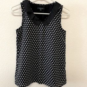 Van Heusen Original Sleeveless Collared Blouse with Geometric Pattern (XS)